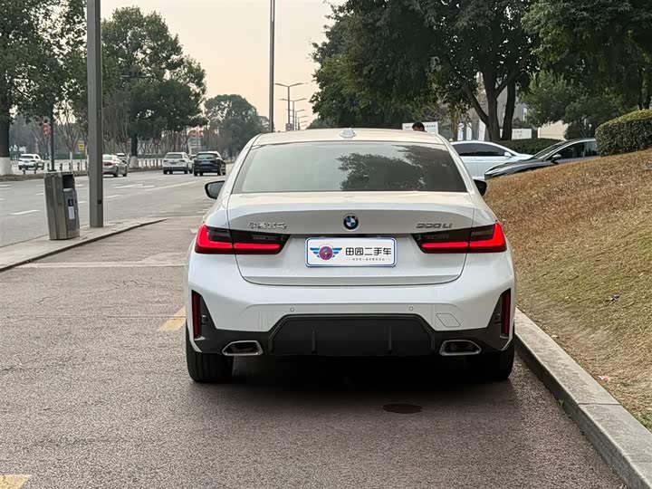 Фото 4 - BMW 3 Series