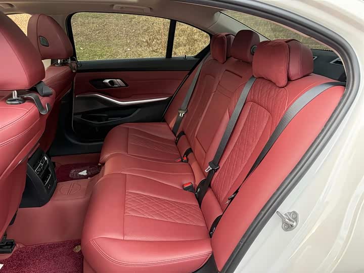 Фото 9 - BMW 3 Series