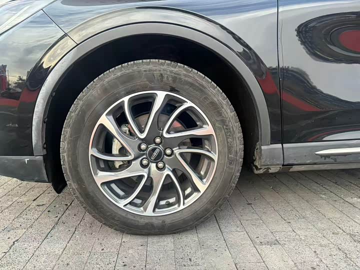 Фото 7 - Lincoln Corsair