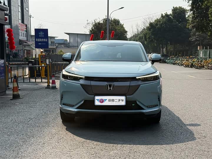 Фото 2 - Honda e:NP1