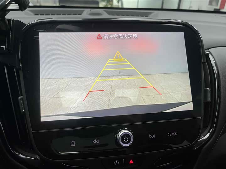 Фото 7 - Chevrolet Equinox