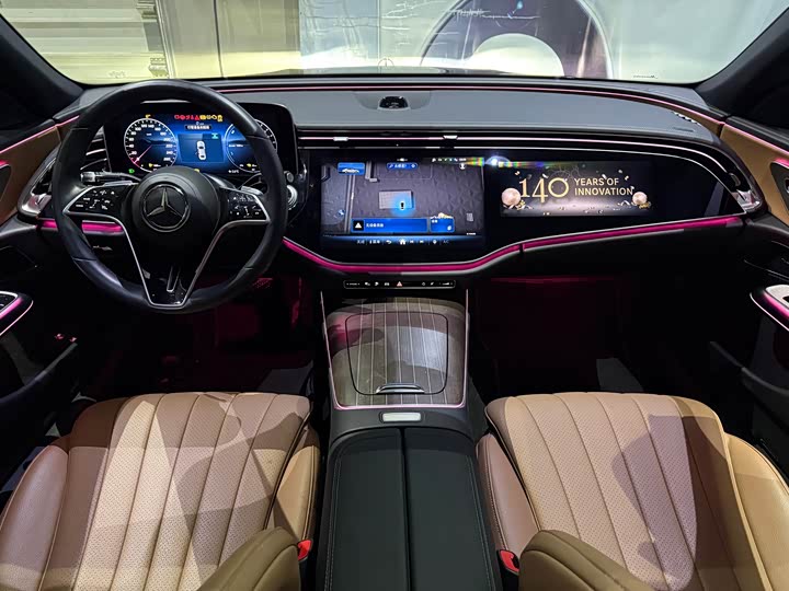 Фото 8 - Mercedes-Benz E-Class Hybrid