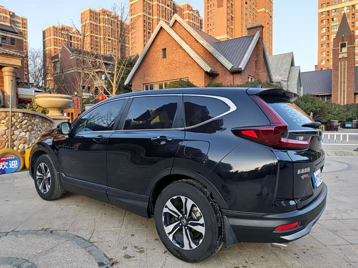 Фото 7 - Honda CR-V