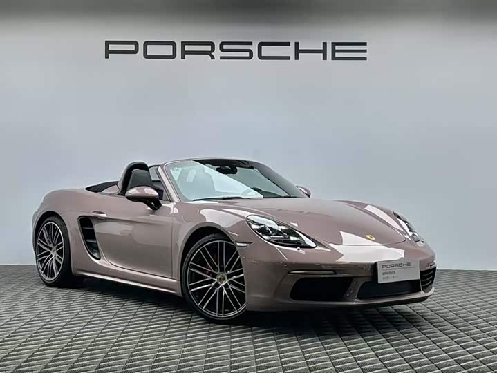 Фото 3 - Porsche 718