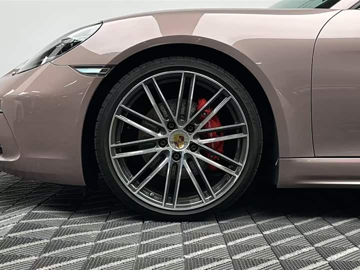 Фото 7 - Porsche 718