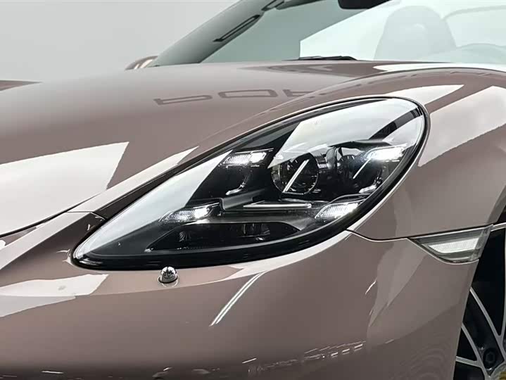 Фото 8 - Porsche 718