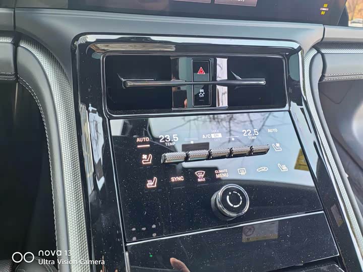 Фото 7 - Porsche Panamera