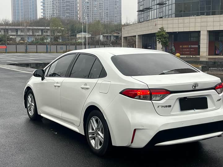 Фото 9 - Toyota Levin