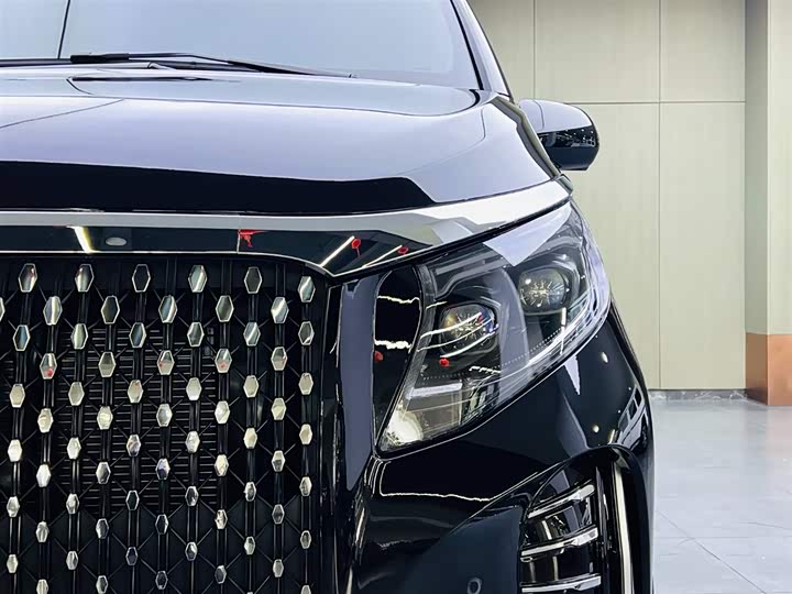 Фото 7 - Mercedes-Benz Vito