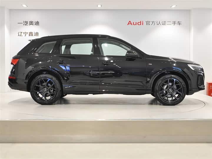 Фото 3 - Audi Q7
