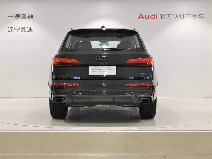 Фото 5 - Audi Q7