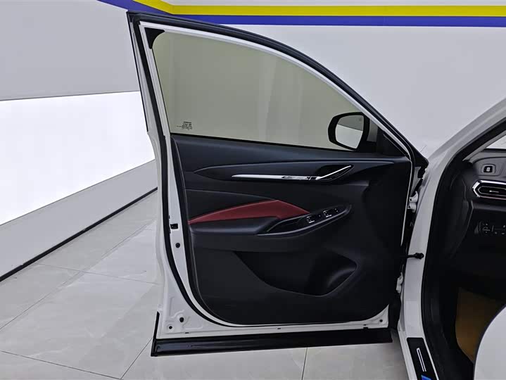 Фото 7 - Changan Oshan X5