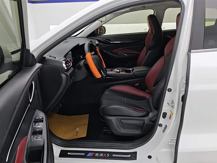 Фото 9 - Changan Oshan X5