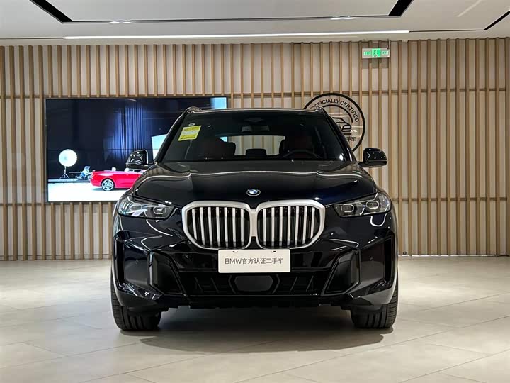 Фото 2 - BMW X5