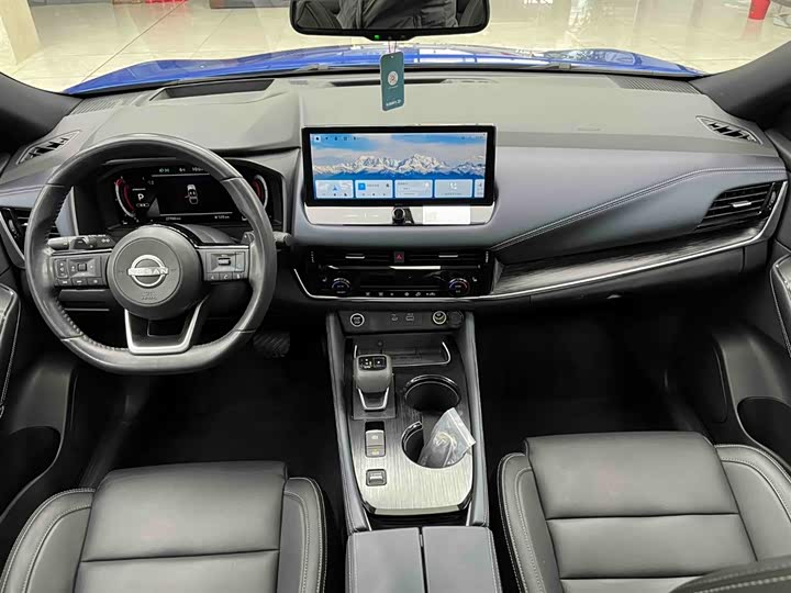 Фото 2 - Nissan Qashqai