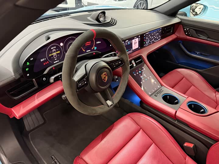 Photo 8 - Porsche Taycan