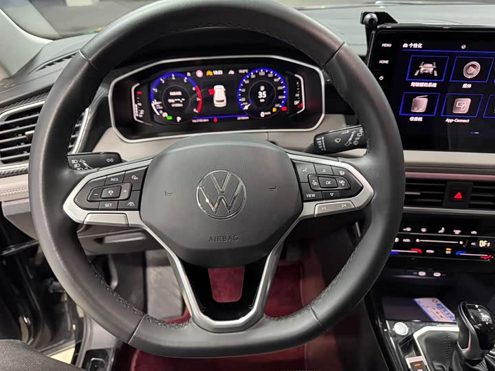 Фото 9 - Volkswagen Tayron