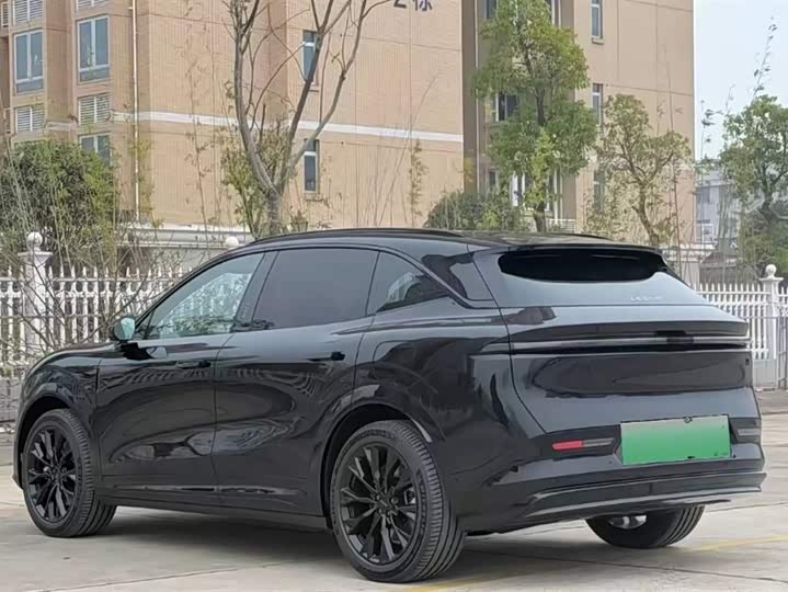 Фото 6 - Zeekr 7X