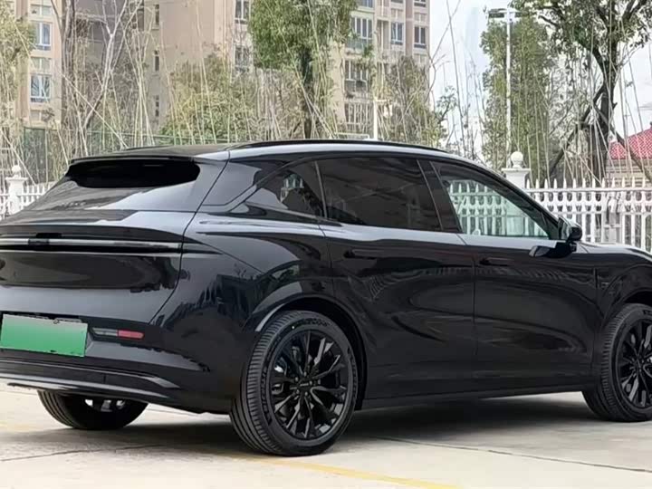 Фото 7 - Zeekr 7X