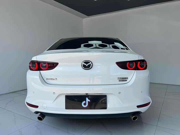 Photo 5 - Mazda 3 (Axela)