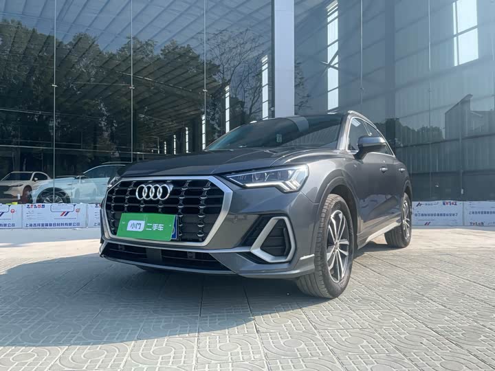 Фото 1 - Audi Q3