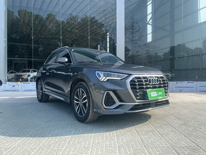 Фото 3 - Audi Q3