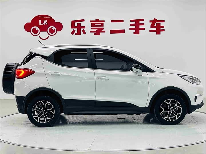 Фото 8 - BYD Yuan Pro