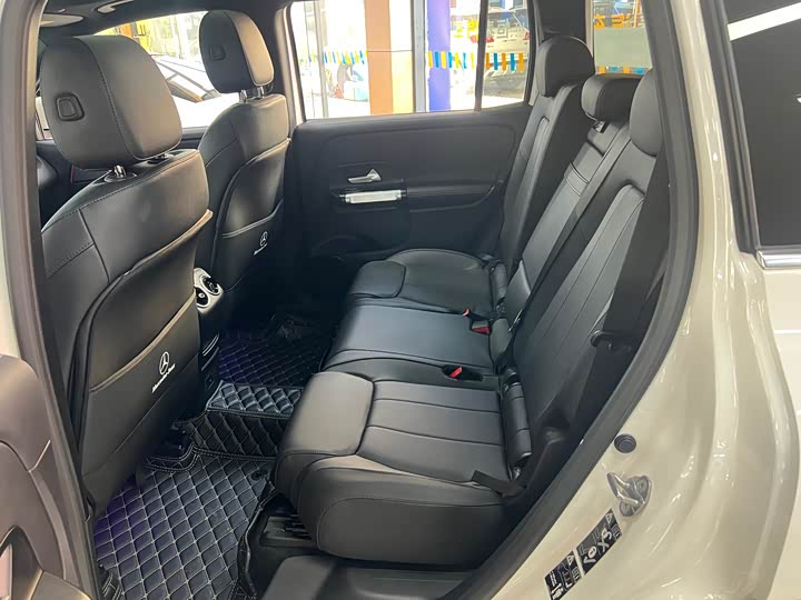 Фото 4 - Mercedes-Benz GLB-Class