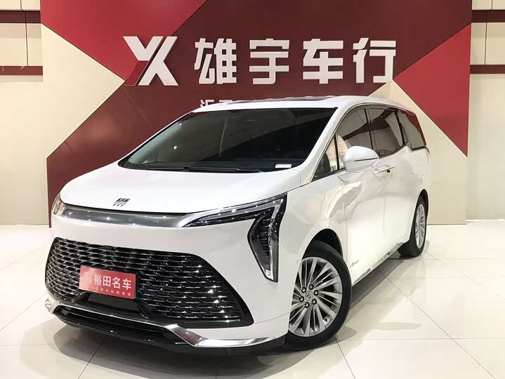 Photo 1 - Buick GL8 Century