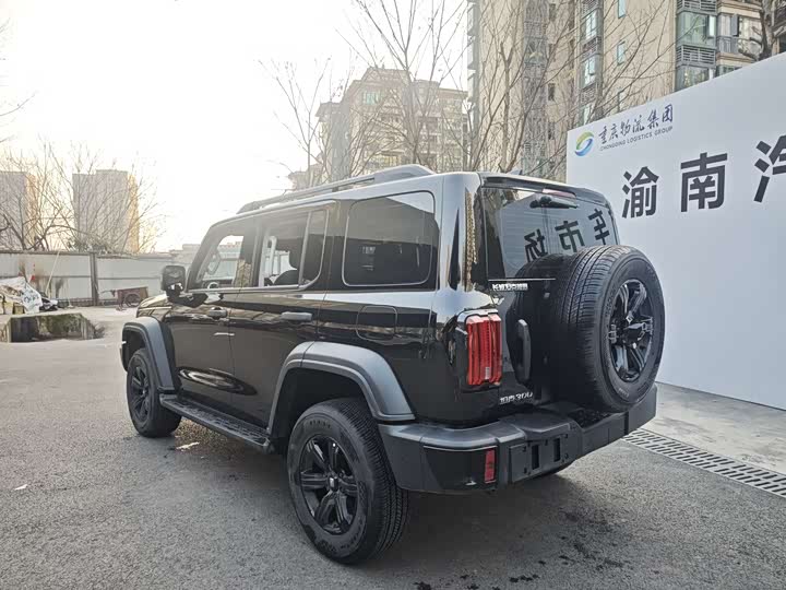 Фото 6 - Tank 300