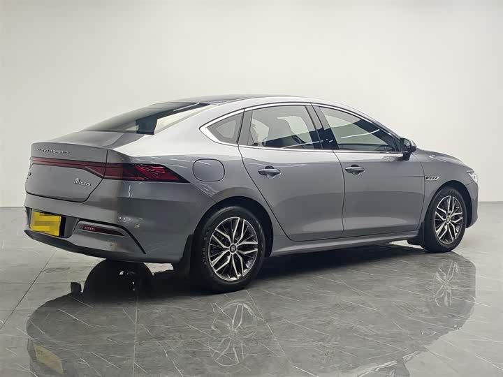 Фото 6 - BYD Qin Plus