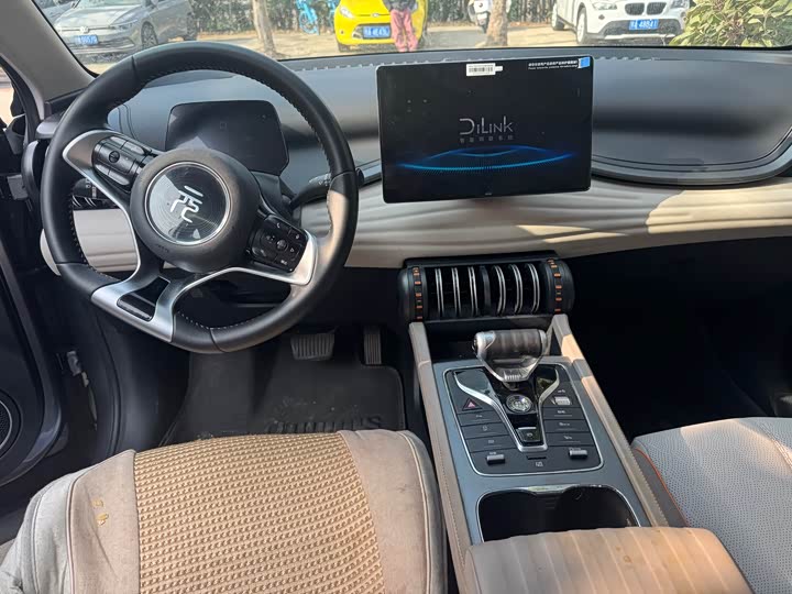 Фото 8 - BYD Yuan Plus