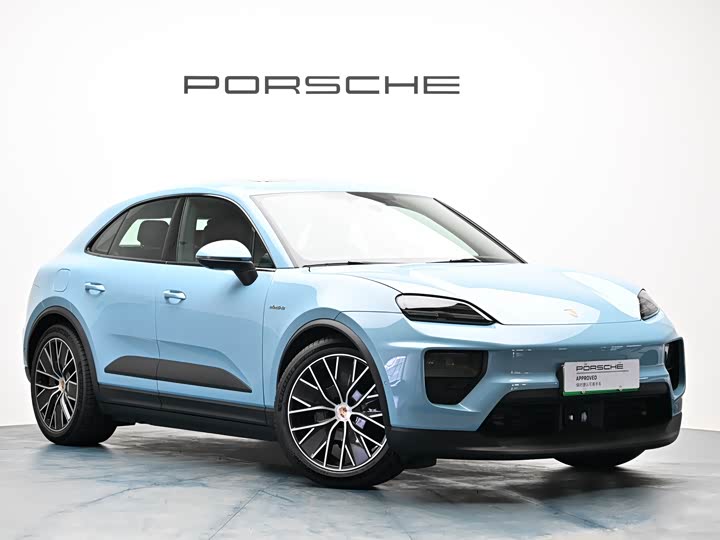 Фото 2 - Porsche Macan EV