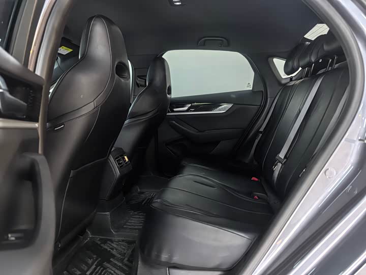 Фото 6 - BYD Qin Plus