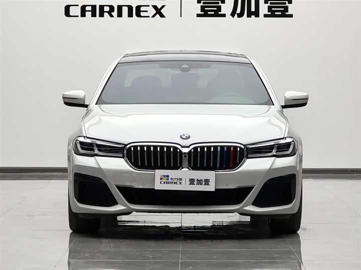 Фото 2 - BMW 5 Series