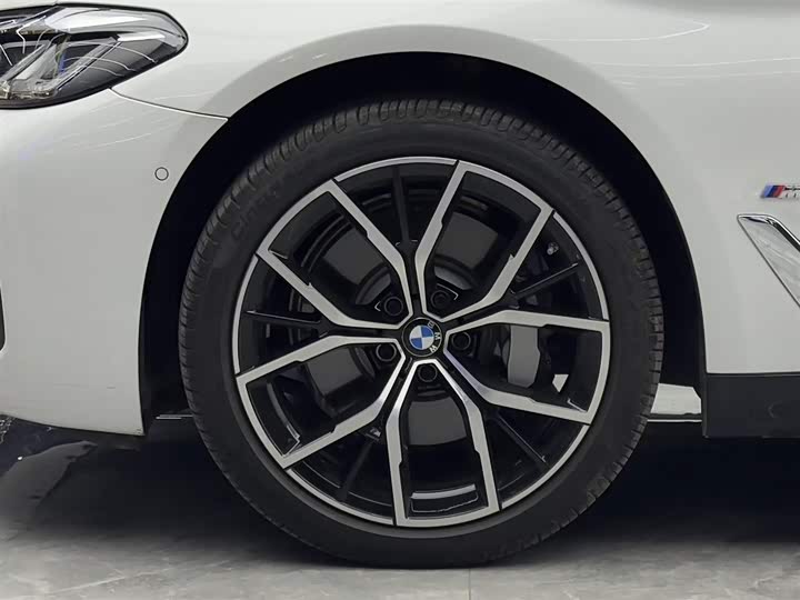 Фото 4 - BMW 5 Series