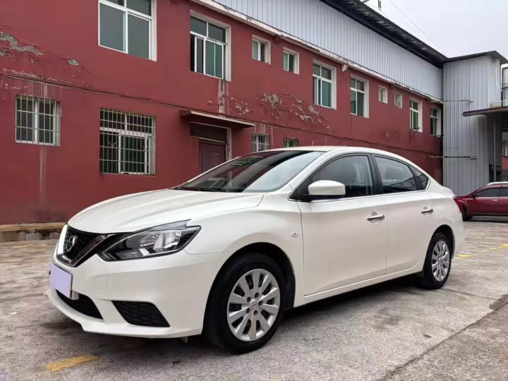 Фото 1 - Nissan Sylphy