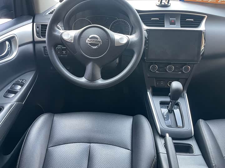 Фото 9 - Nissan Sylphy