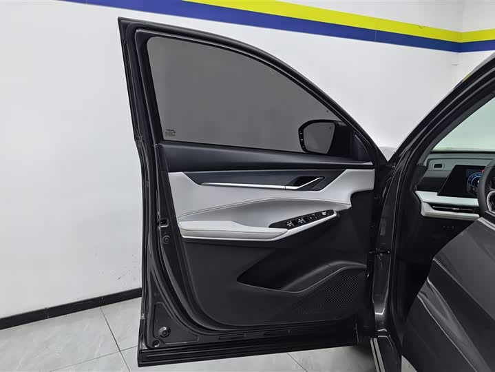 Фото 7 - Changan CS75 Plus