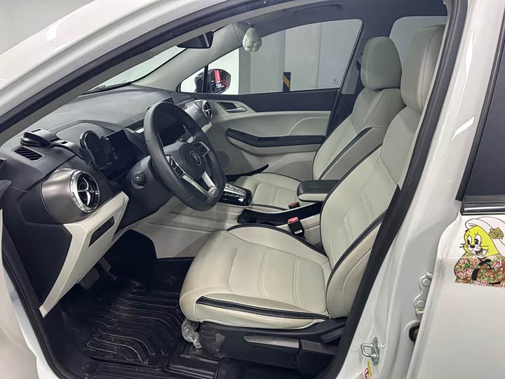 Фото 8 - BYD Yuan Pro