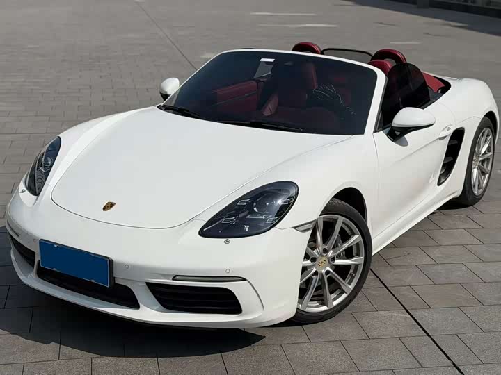 Фото 2 - Porsche 718