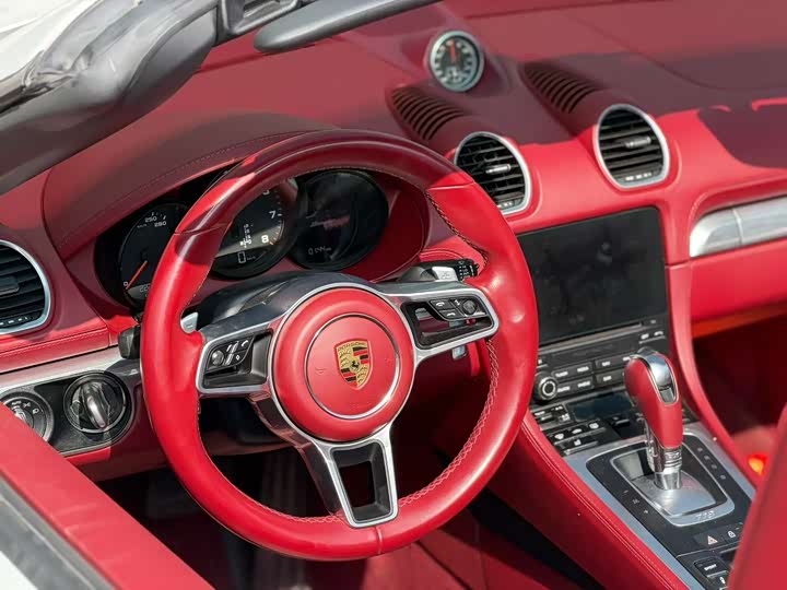 Фото 7 - Porsche 718