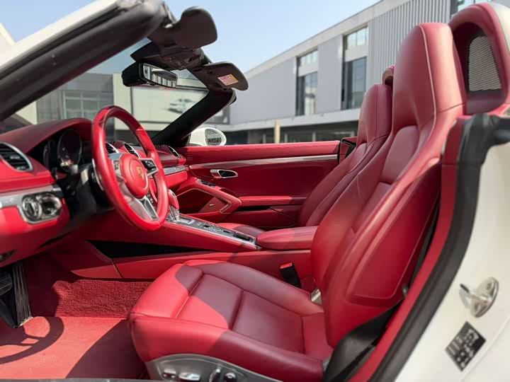 Фото 8 - Porsche 718