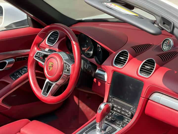 Фото 9 - Porsche 718