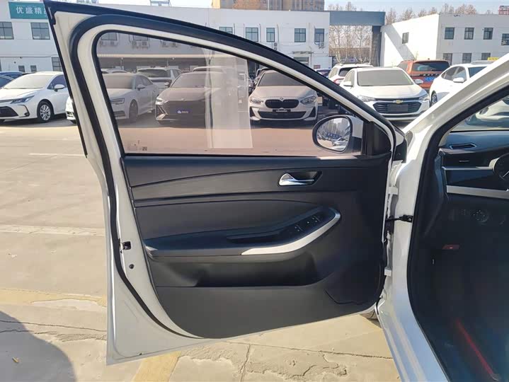 Фото 7 - Chery Arrizo 5