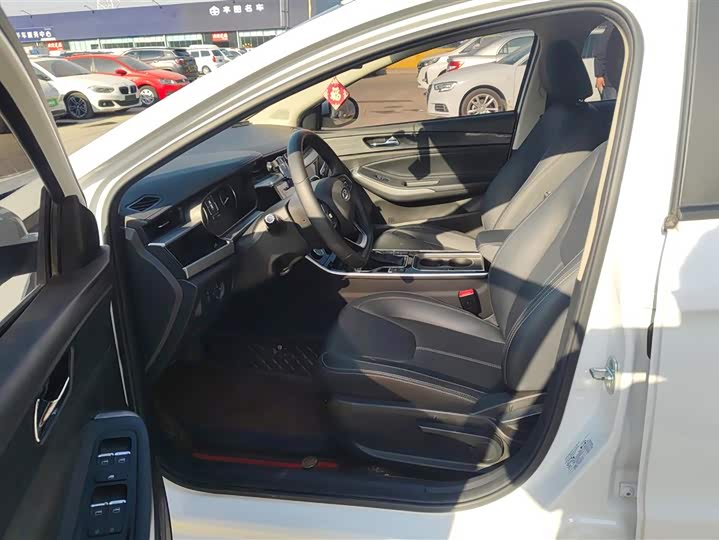 Фото 9 - Chery Arrizo 5