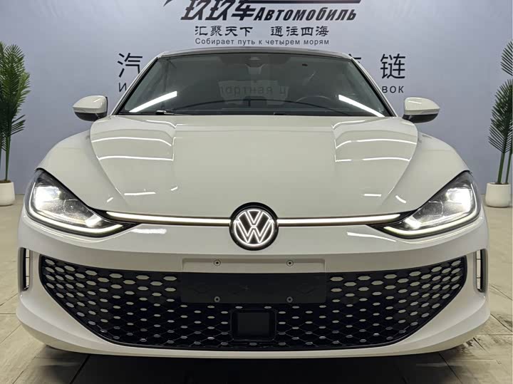 Фото 2 - Volkswagen Lamando L