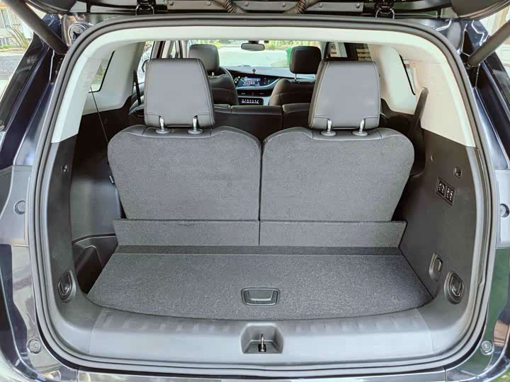 Фото 5 - Buick Enclave