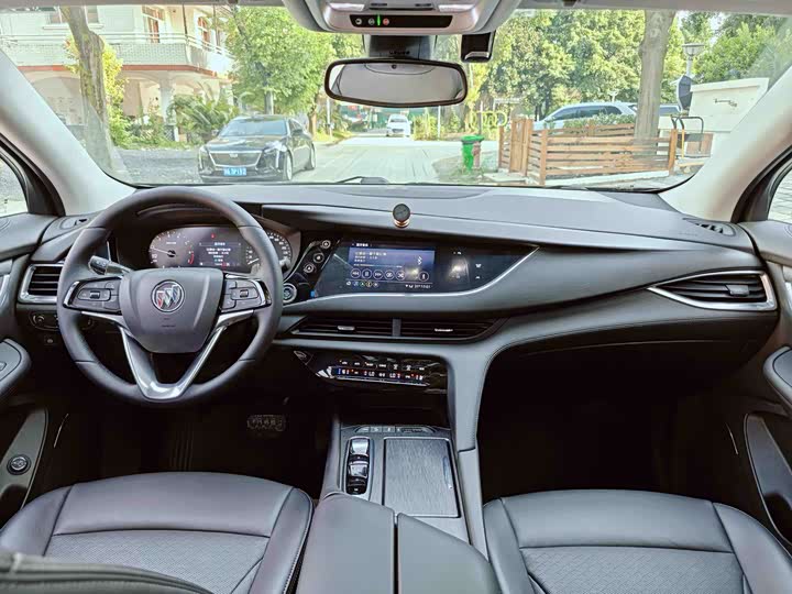 Фото 6 - Buick Enclave