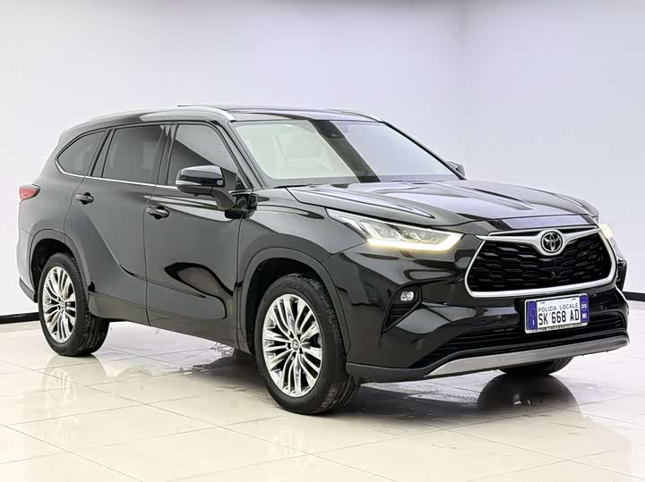 Фото 3 - Toyota Highlander